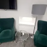 Ξενοδοχείο με διαμερίσματα Stara Biblioteka 4*
