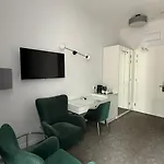 Stara Biblioteka Lägenhetshotell 4*