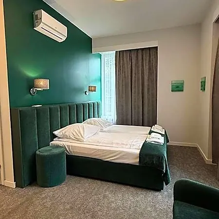 Aparthotel Stara Biblioteka 4*