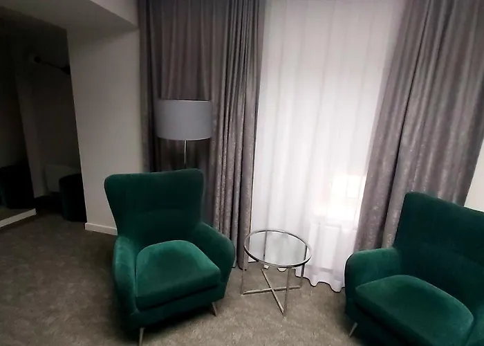 Stara Biblioteka Aparthotel 4*