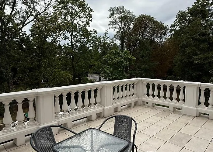 Aparthotel Stara Biblioteka Vratislav